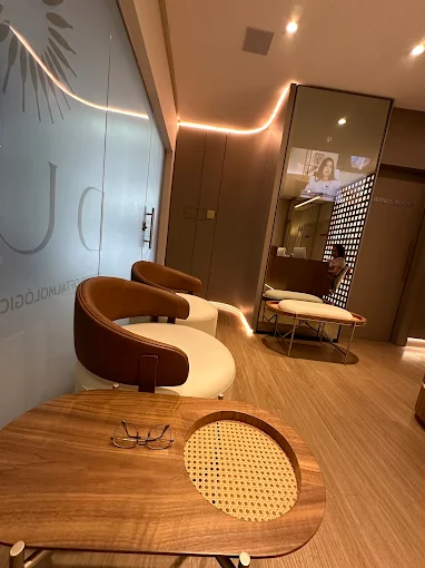Ambiente acolhedor e lounge da recepção DUO